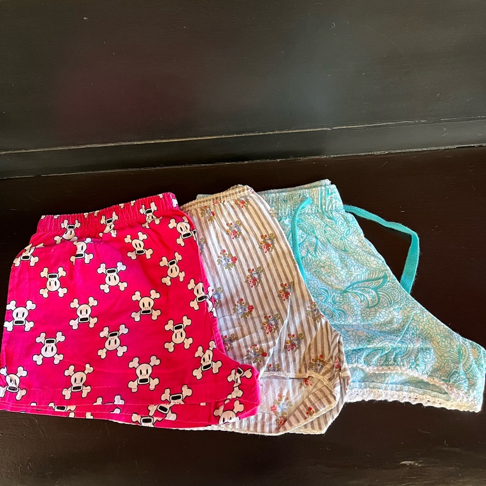 Three pair pajama sleep shorts size small